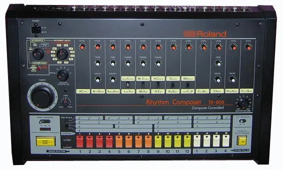 Roland TR-808 드럼 머신